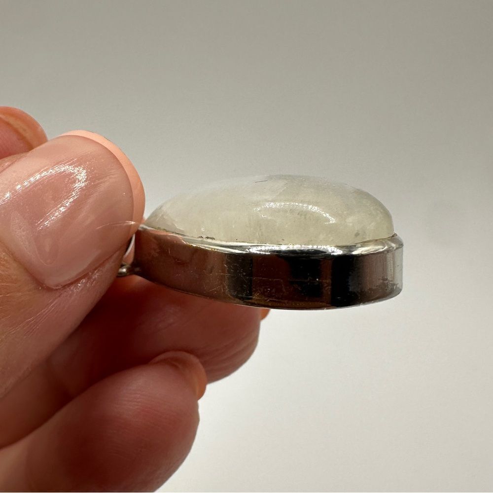 Stunning 16x23mm Moonstone cabochon pendant set in solid sterling silver! - Picture 9 of 10